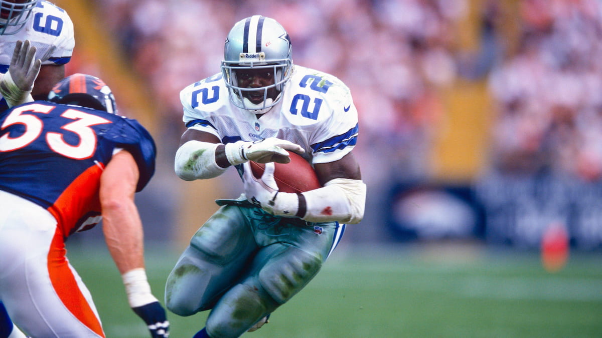 Emmit Smith in action for the Dallas Cowboys.