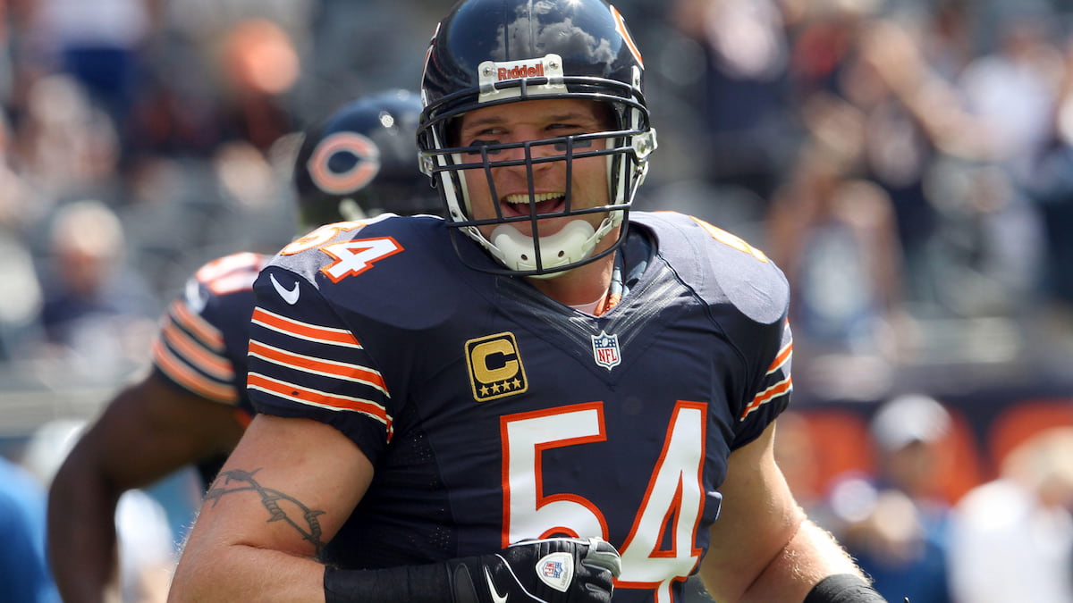 Brian Urlacher playing for the Chicago Bears.