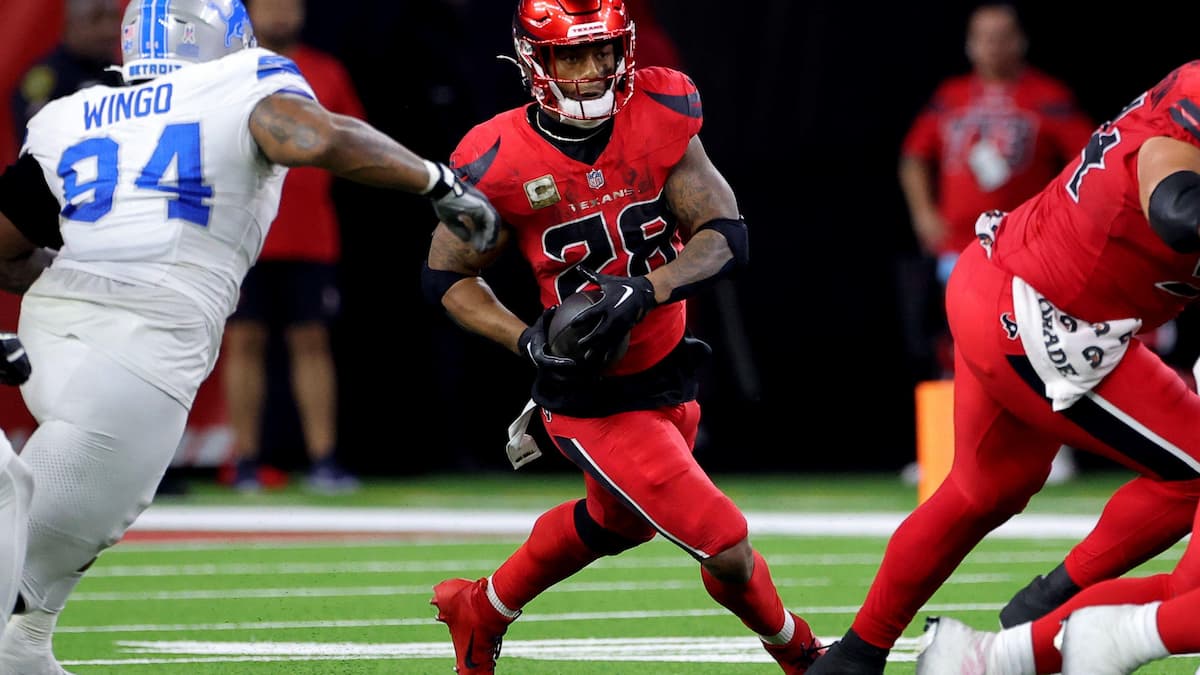 Texans running back Joe Mixon in action versus Detroit.
