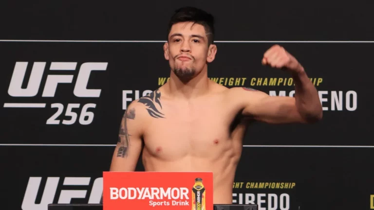 Brandon Moreno weighing in before a UFC fight.