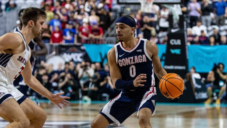 Ryan Nembhard playing for the Gonzaga Bulldogs.