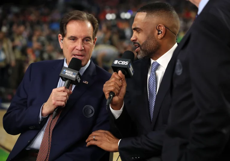 Jim Nantz and Grant Hill present March Madness coverage on CBS in 2019.