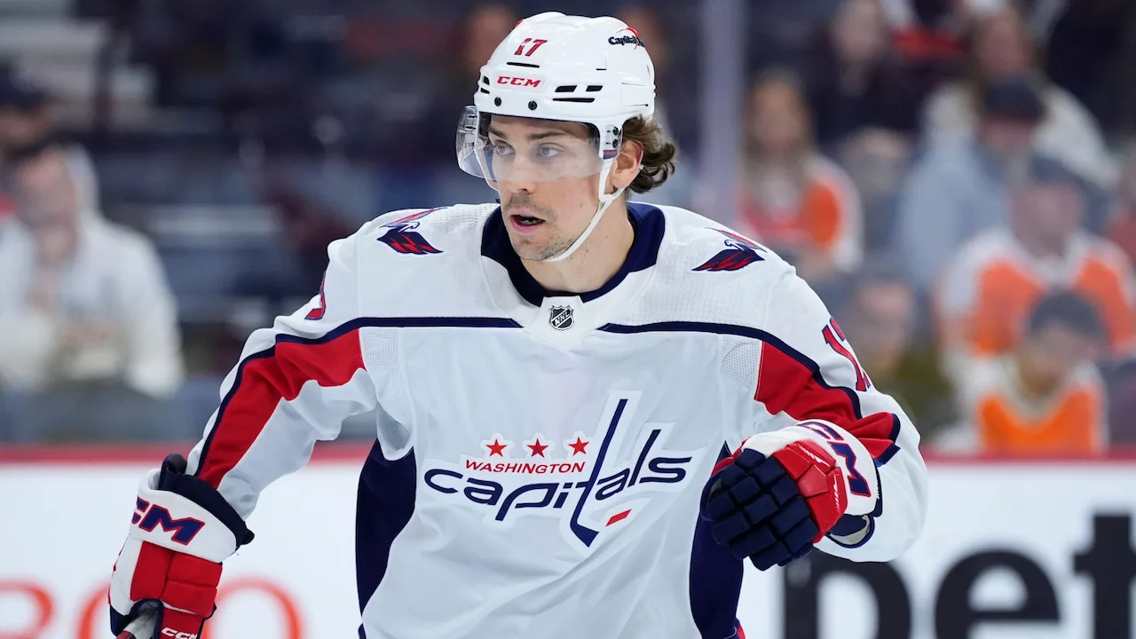 Dylan Strome playing for the Washington Capitals.