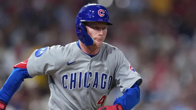 Pete Crow-Armstrong running base for the Chicago Cubs.