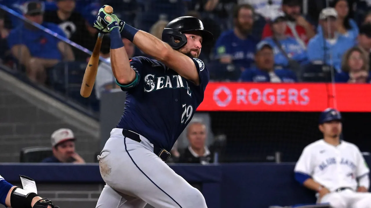 Cal Raleigh at bat for the Seattle Mariners